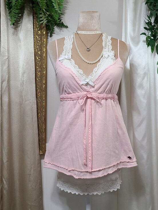 Abercrombie & Fitch Tops - Rare Vintage Abercrombie And Fitch ♡ Y2K ♡ Baby Pink Babydoll Waist Tie Tank Top